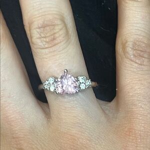 Elegant Silver Women's Pink Heart Ring